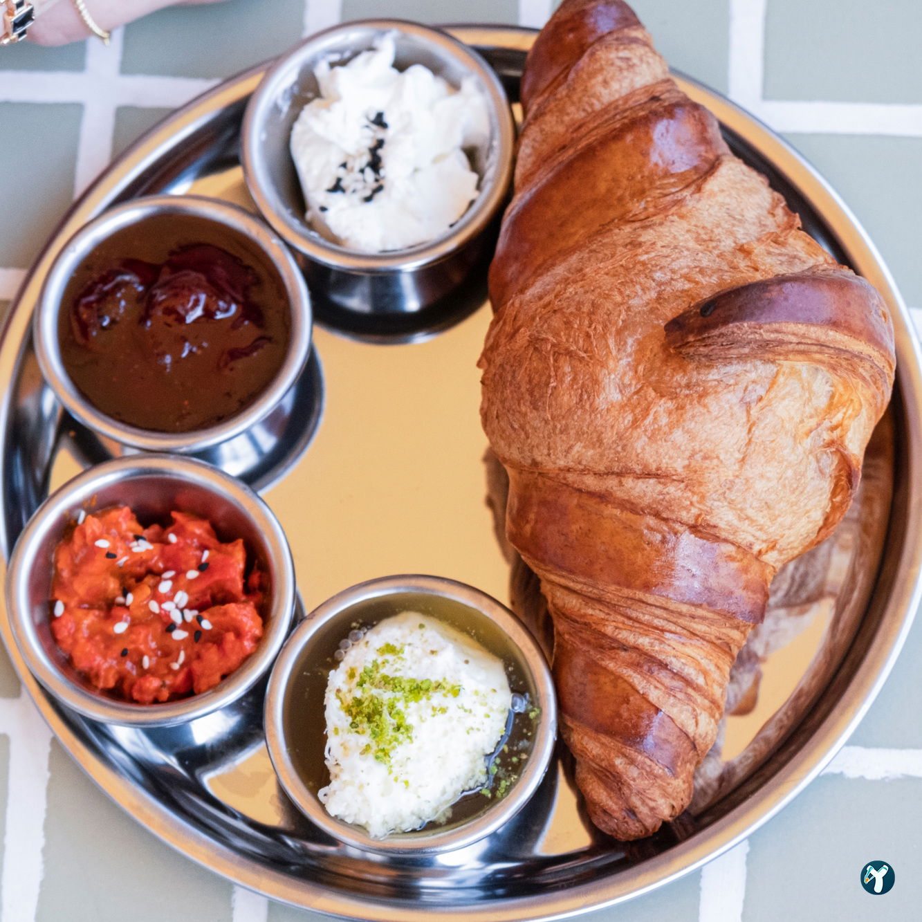 Noww Croissants & Coffee Mersin