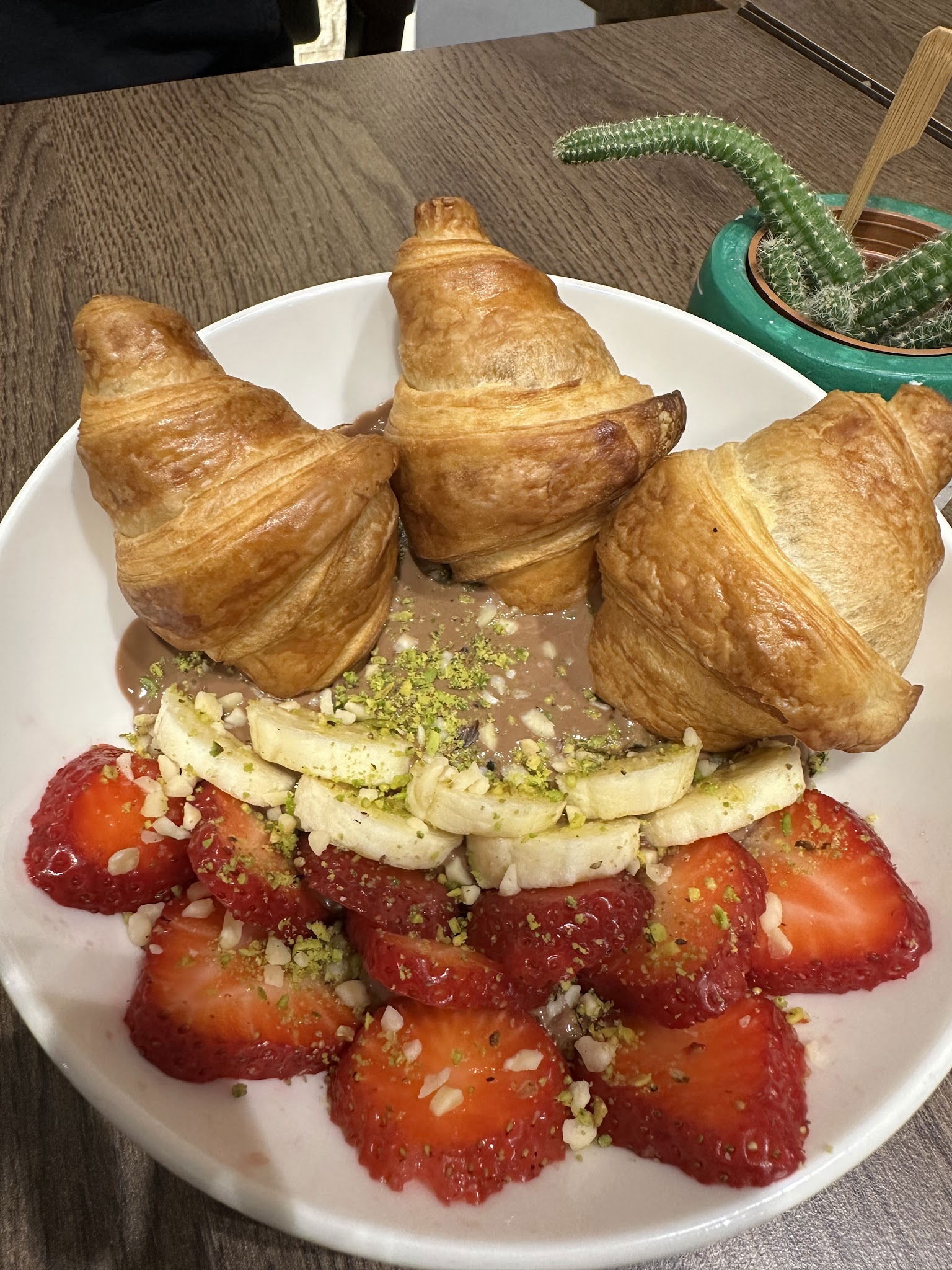 Noww Croissants & Coffee Mersin