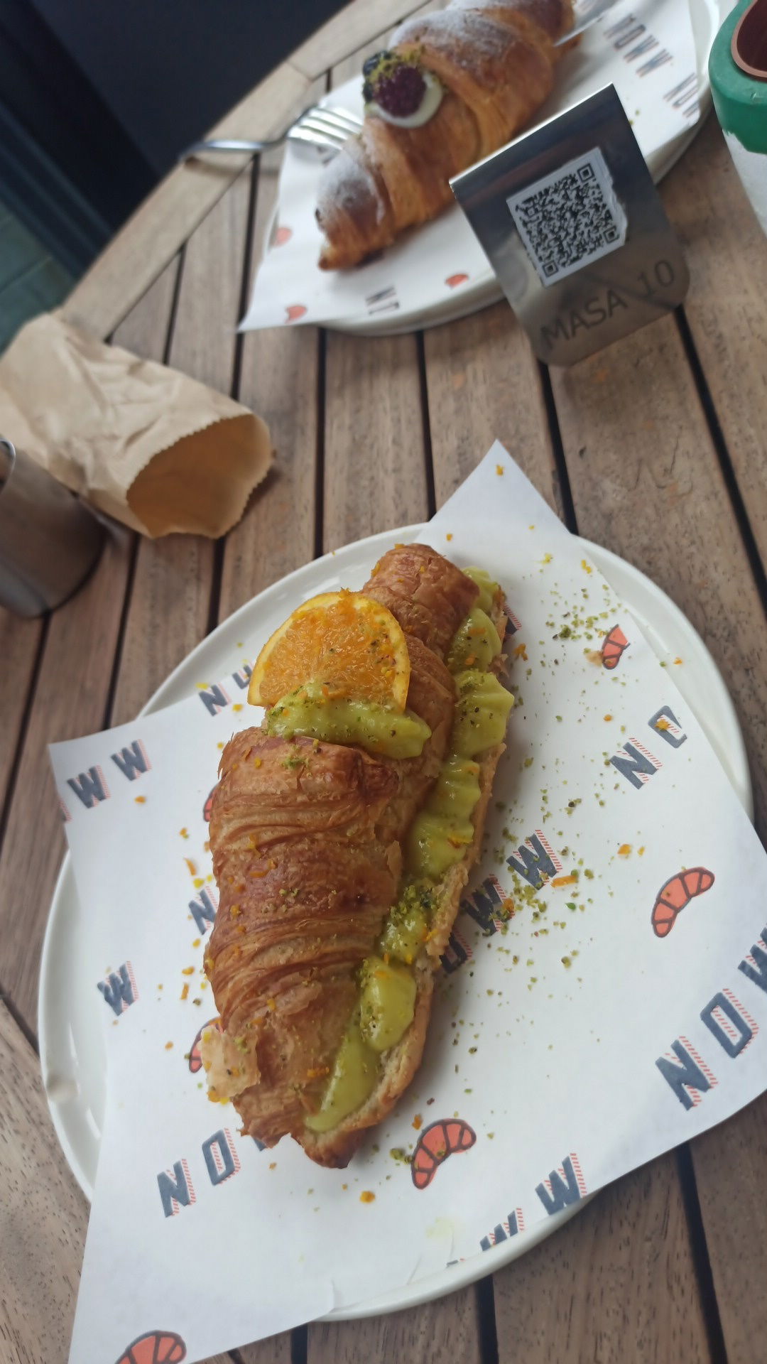 Noww Croissants & Coffee Mersin