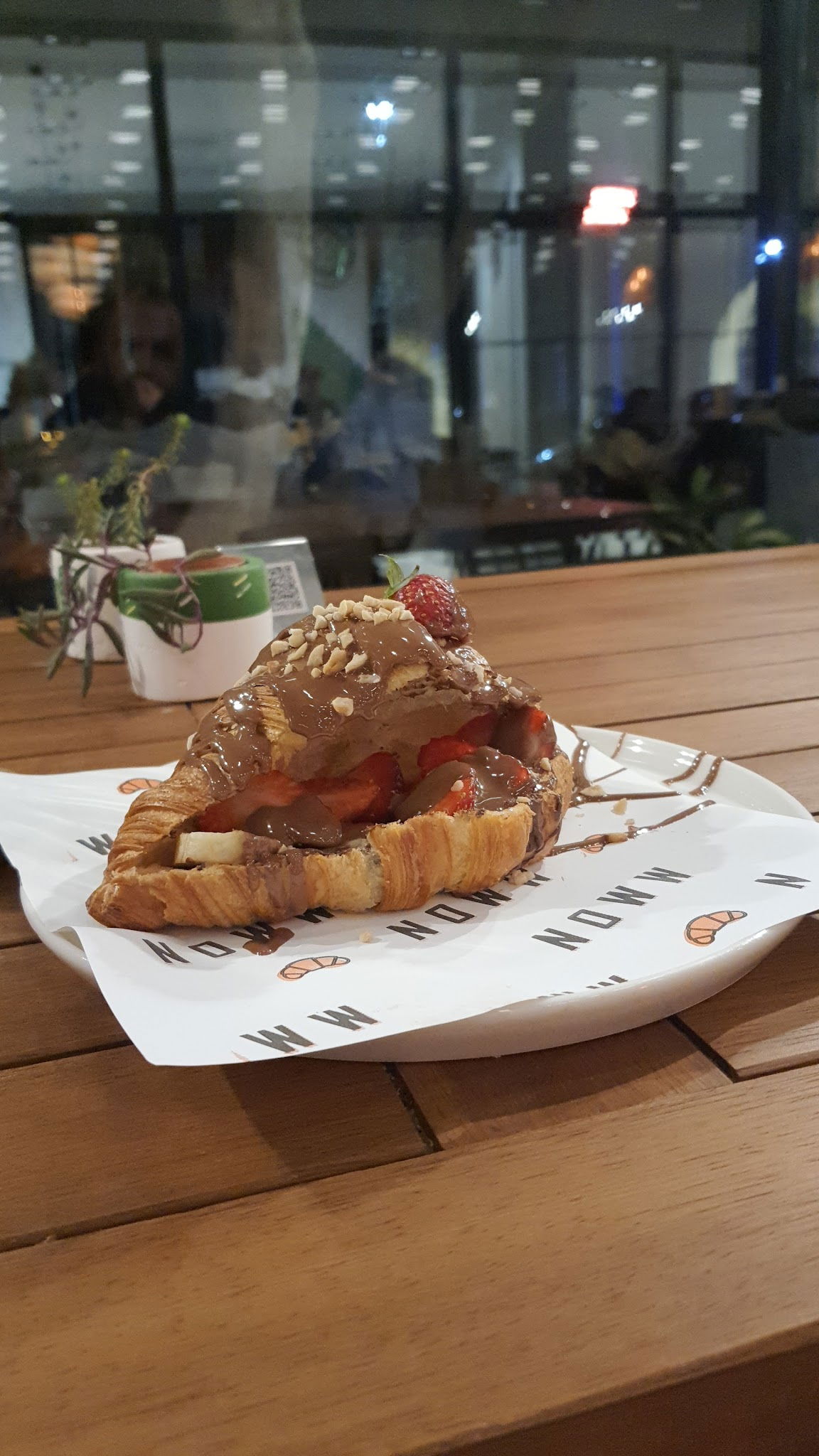 Noww Croissants & Coffee Mersin