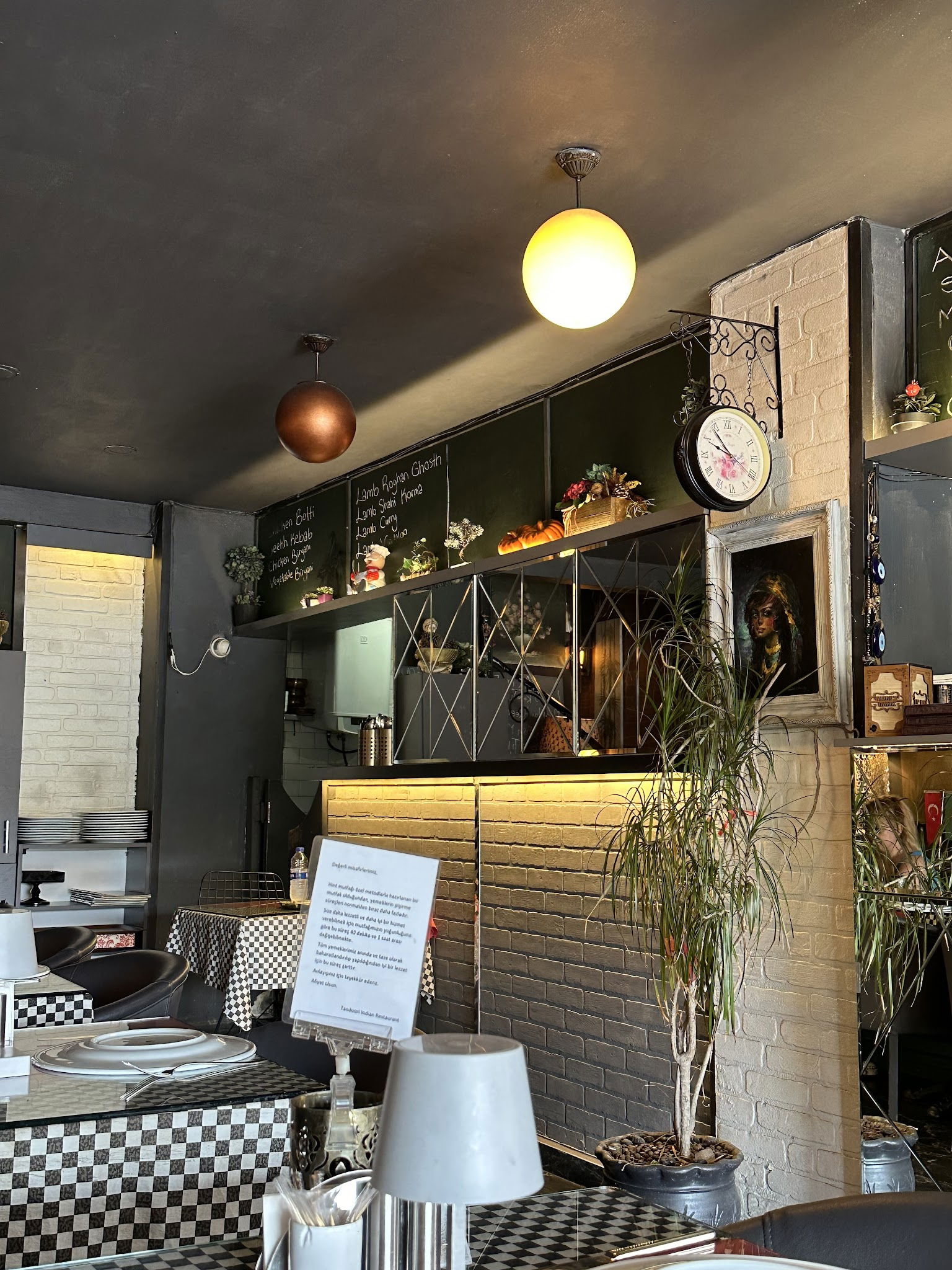 مطعم تندوري