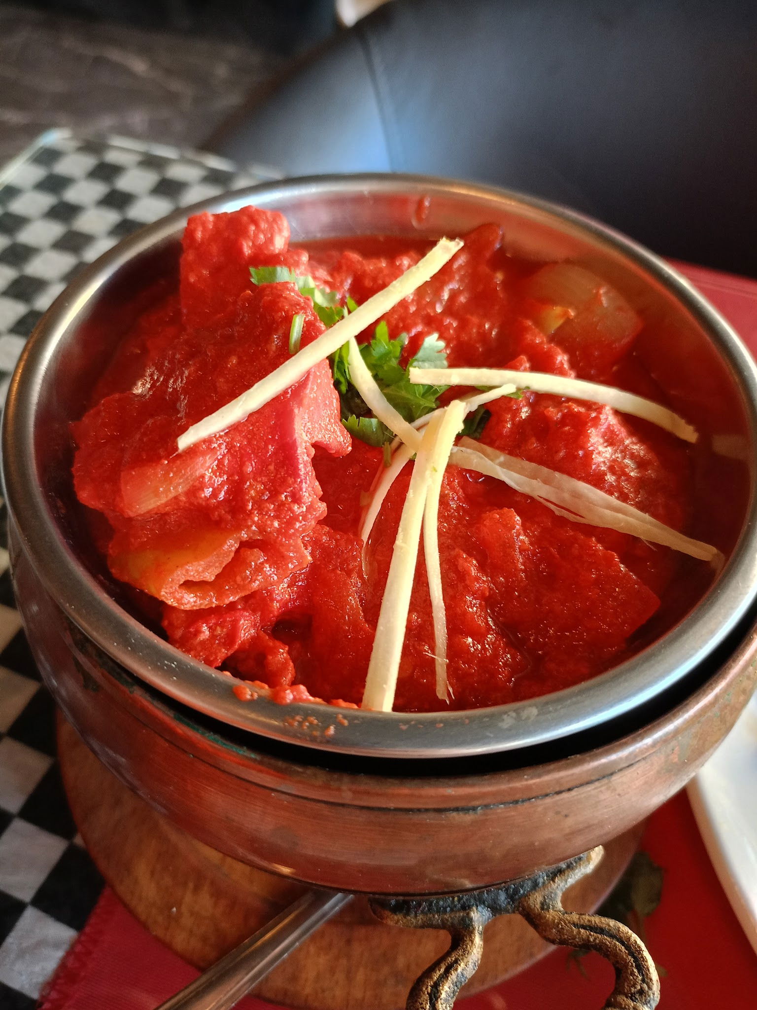 مطعم تندوري