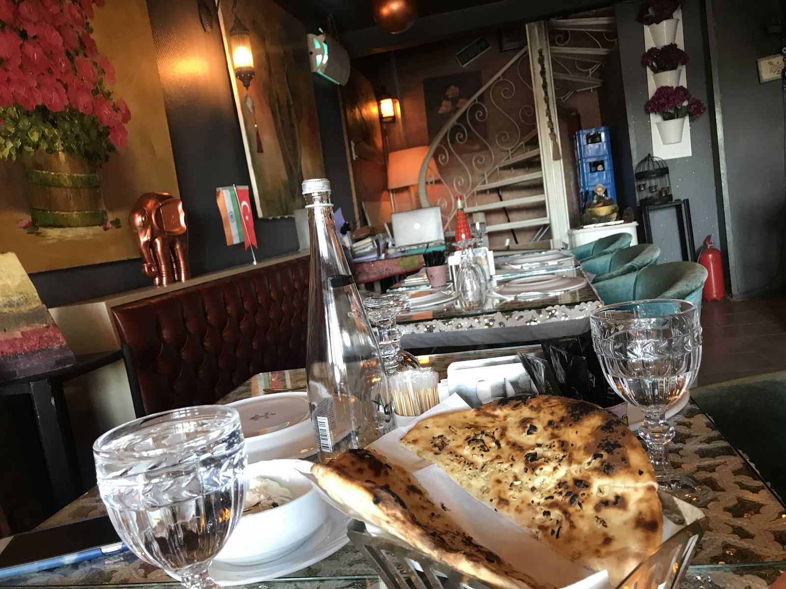 مطعم تندوري