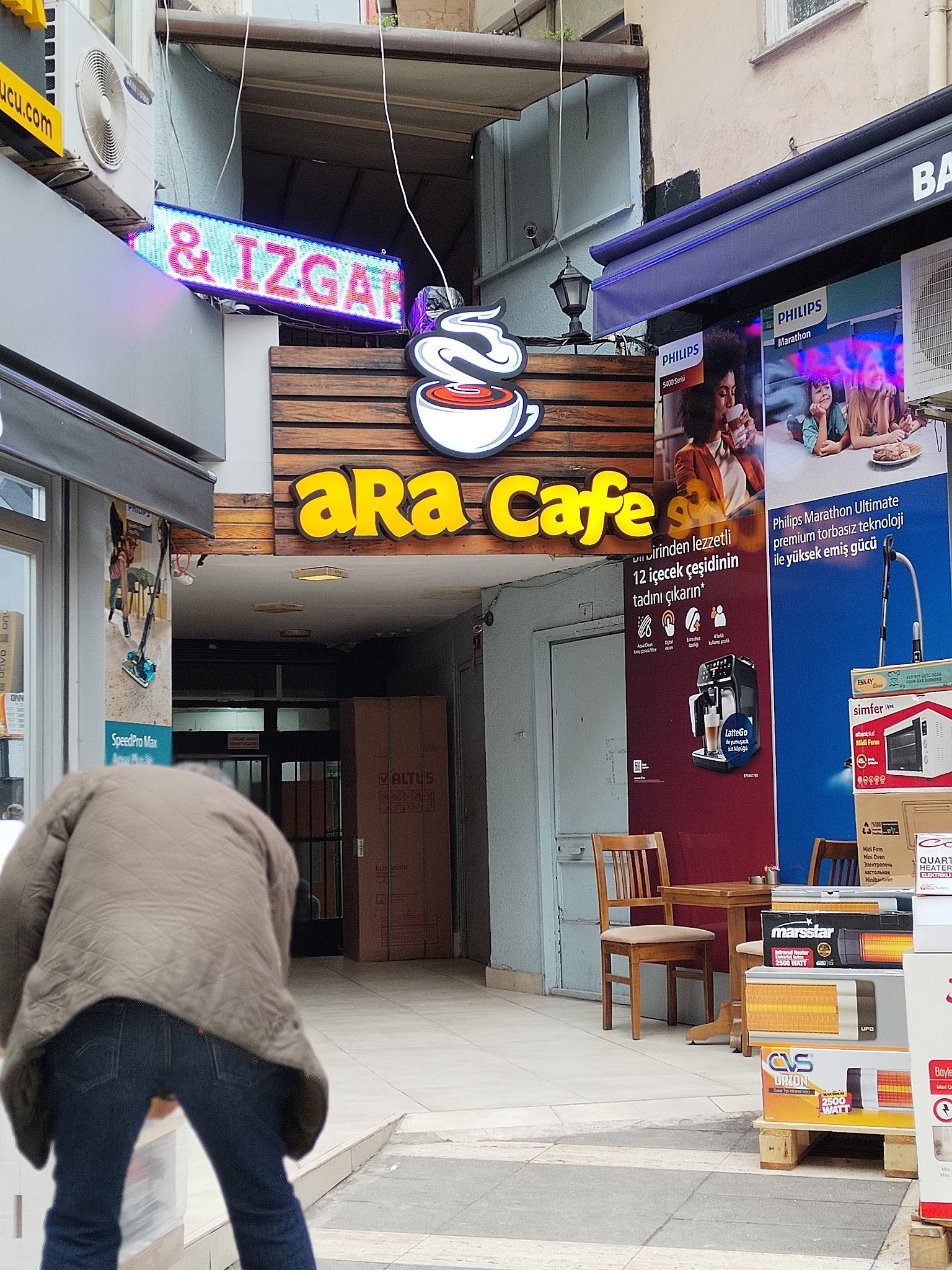 Ara Cafe