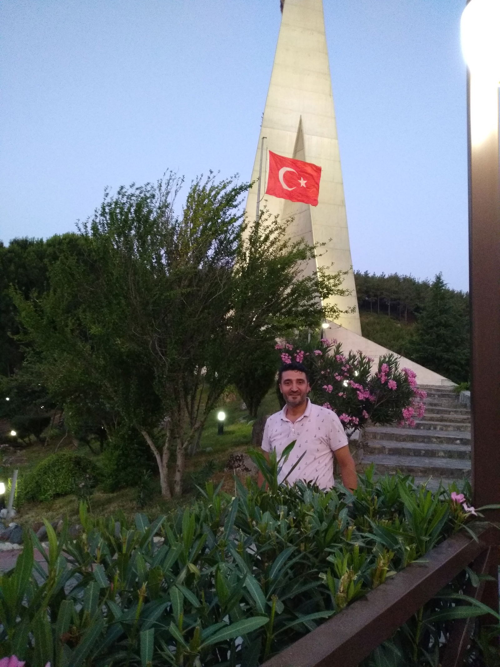 Anıt Restoran