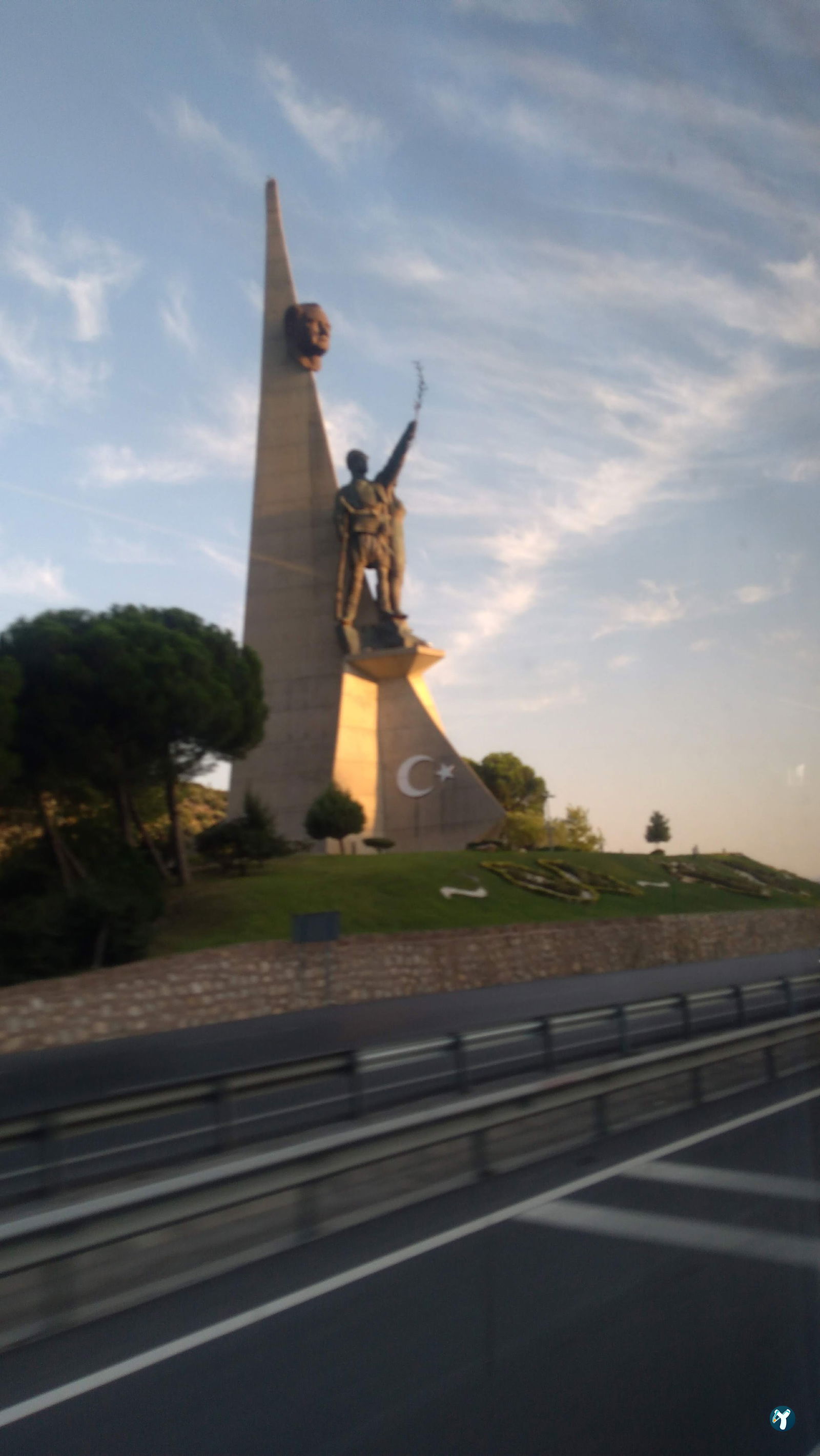 Anıt Restoran