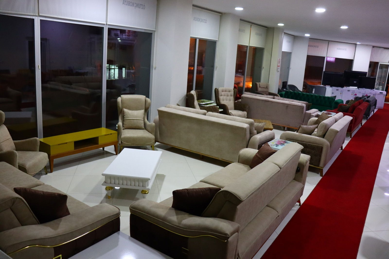 Öztunç Arçeli̇K İPek-Mobi̇Lya