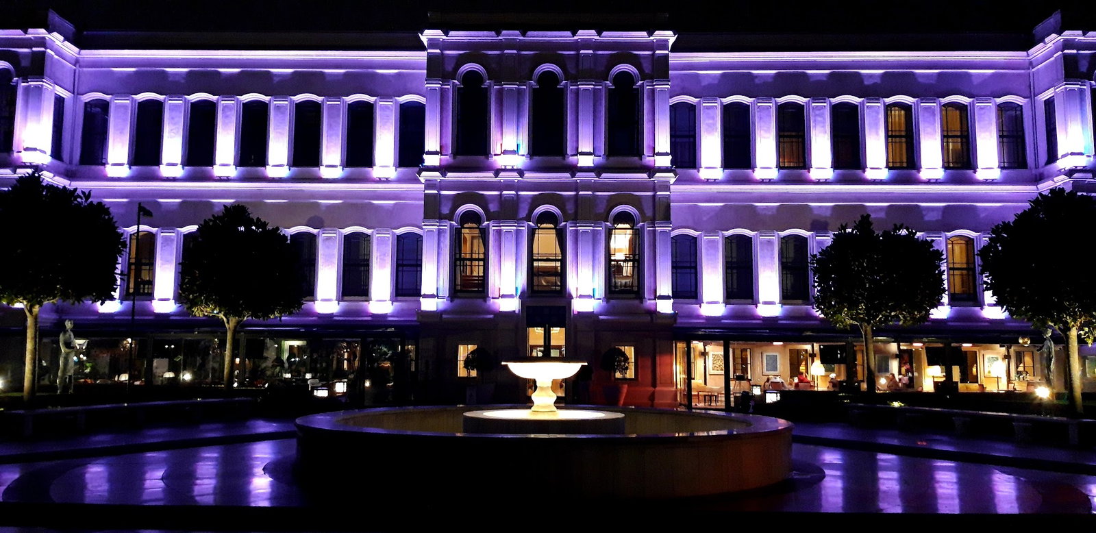 Yali Lounge