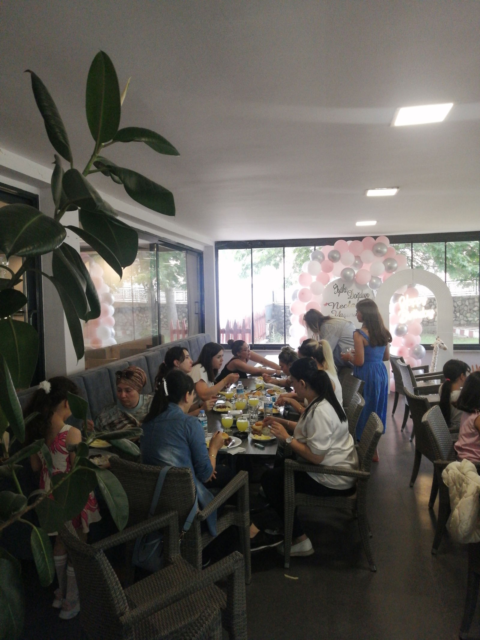 Köfteci Ramiz Kırşehir Dinlenme Tesisi