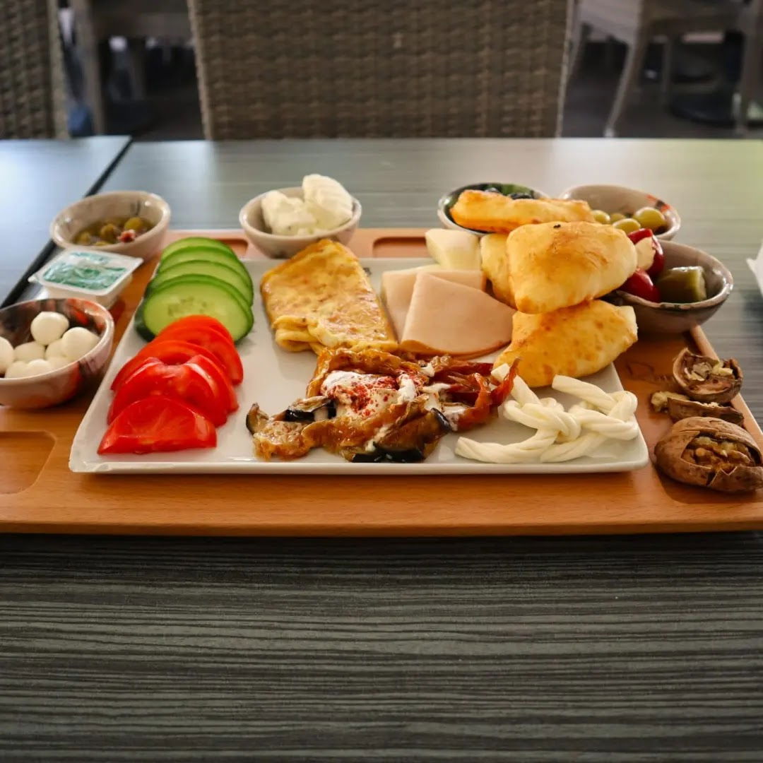 Köfteci Ramiz Kırşehir Dinlenme Tesisi