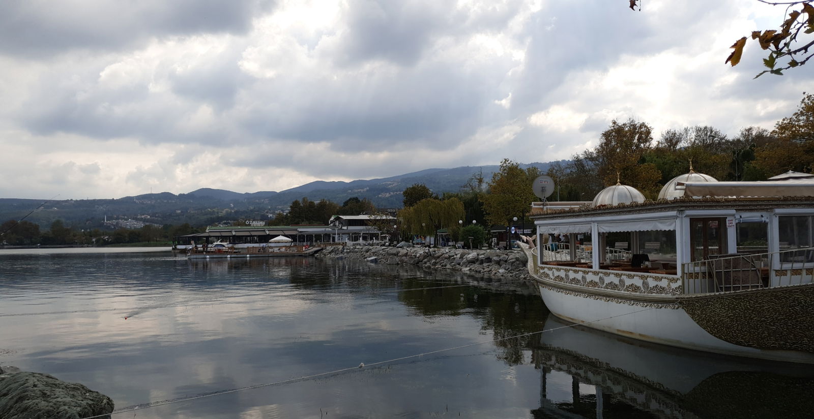 Şehrazat Restaurant