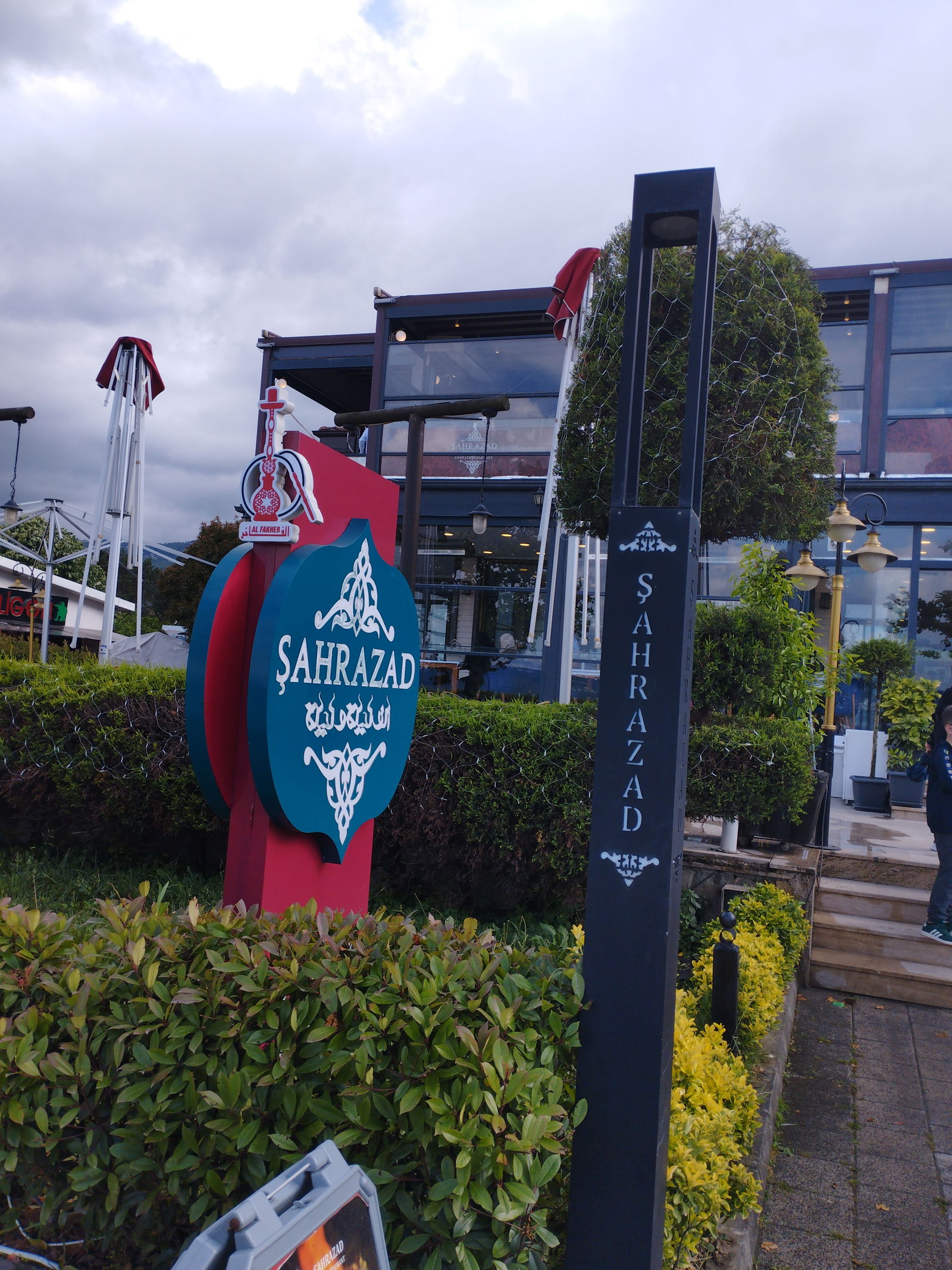 Şehrazat Restaurant