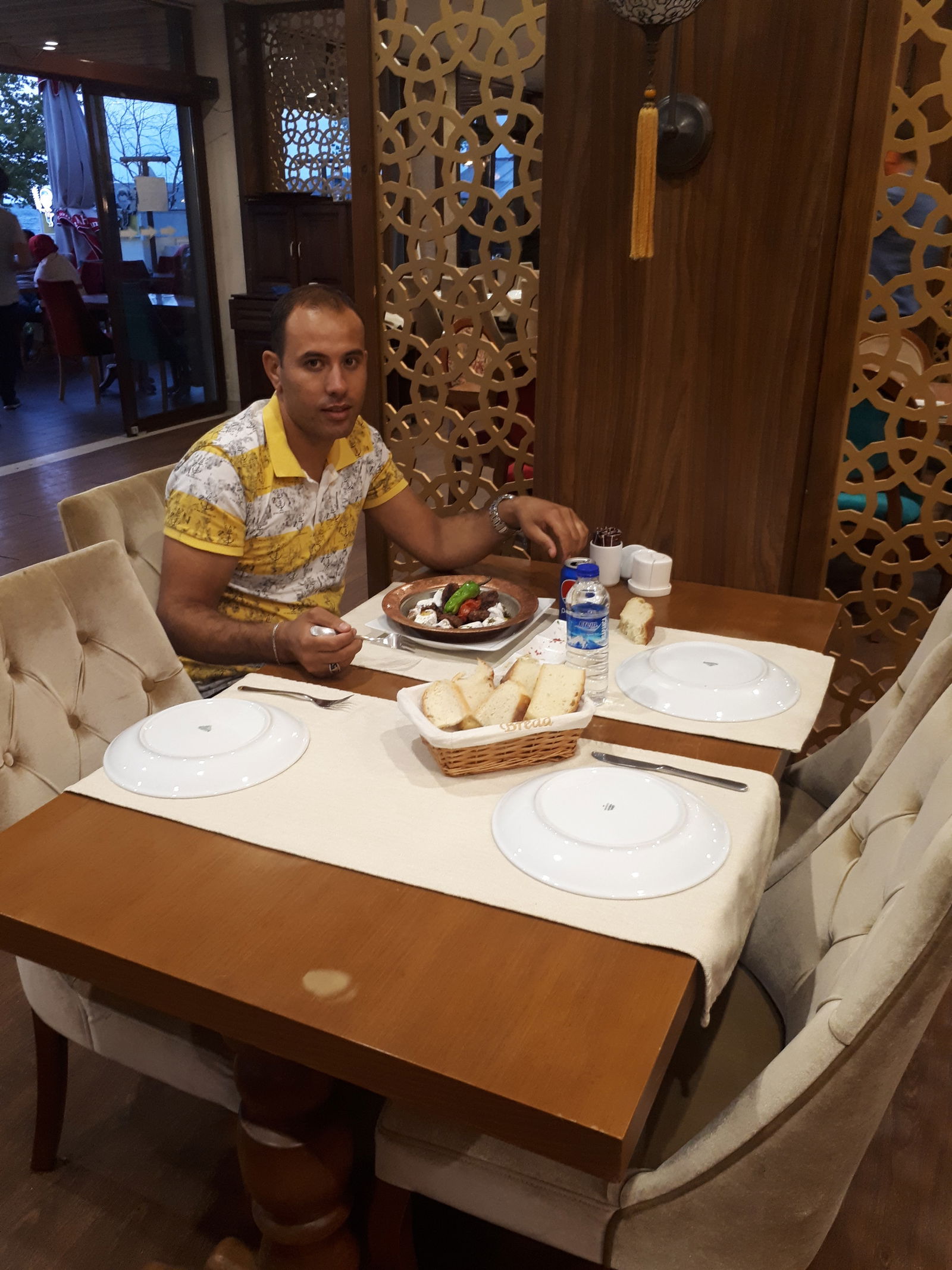 Şehrazat Restaurant