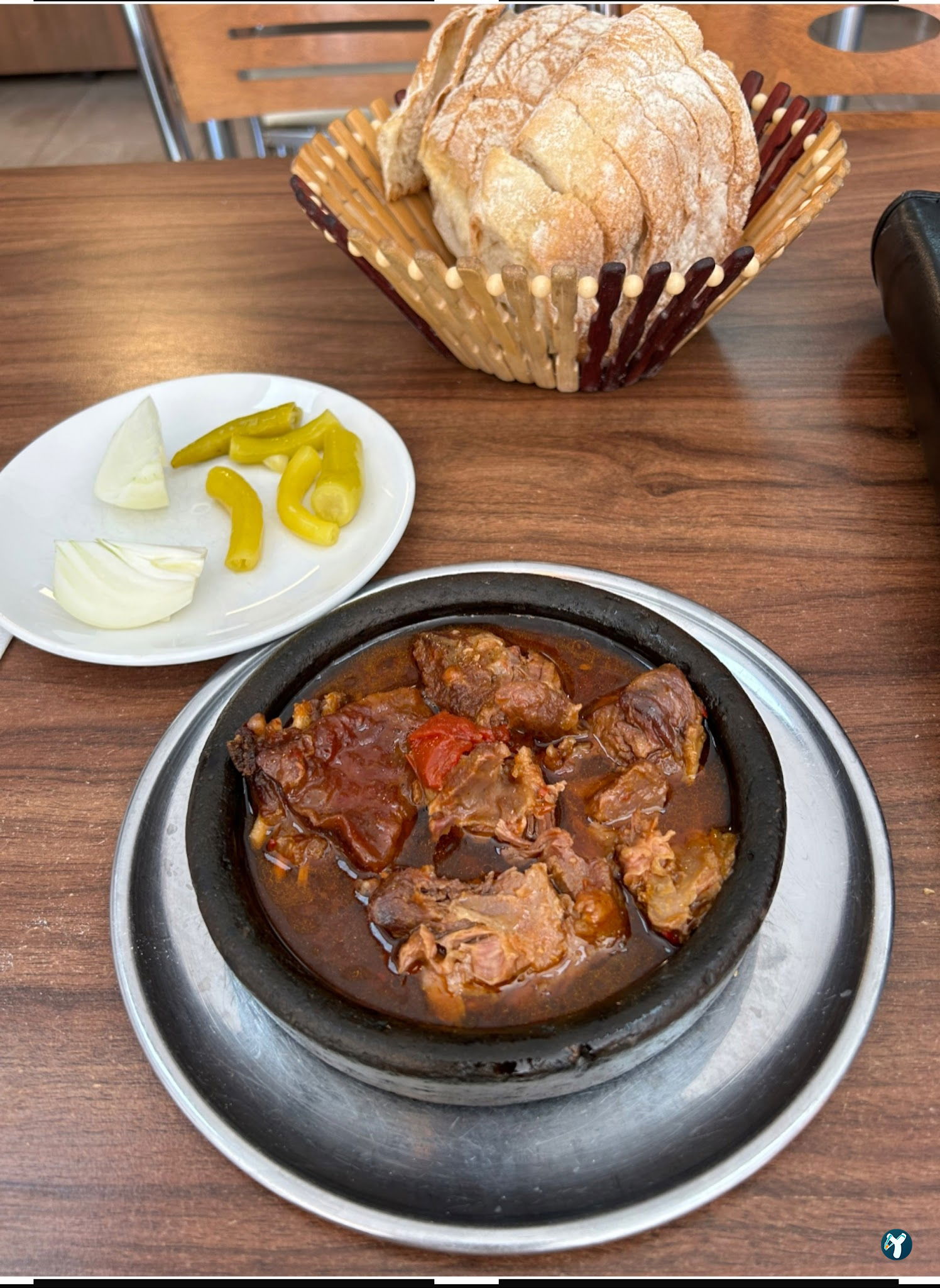 Güveçci Memet