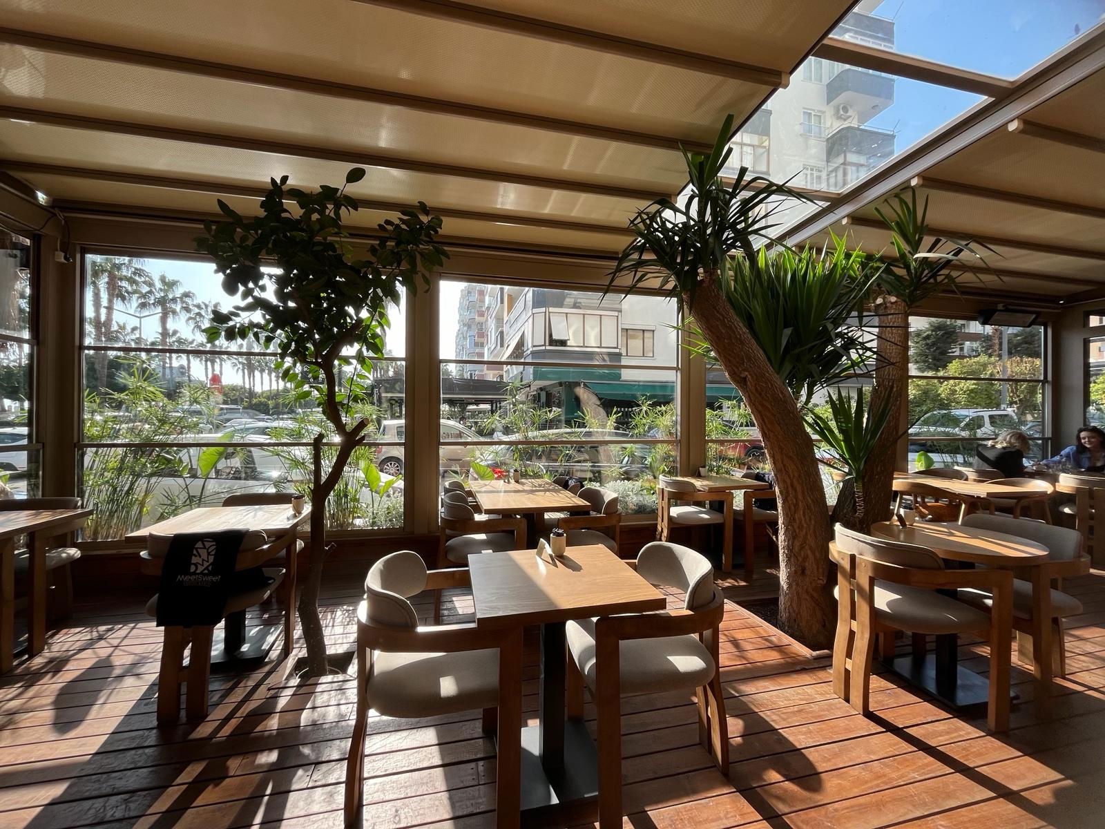 Meetsweet Coffee&Eatery