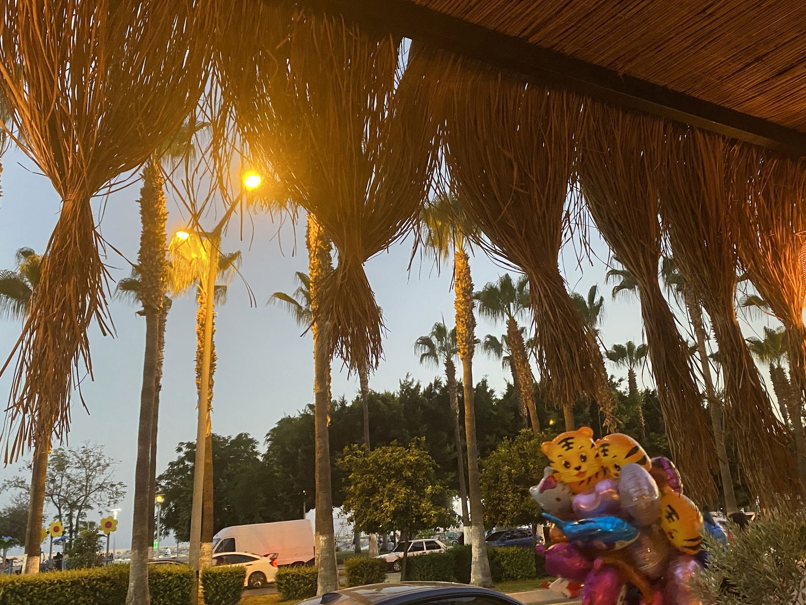 Meetsweet Coffee&Eatery