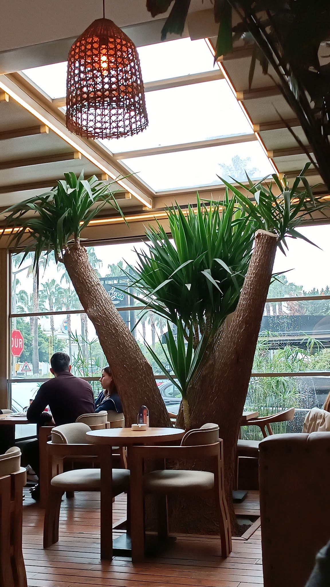 Meetsweet Coffee&Eatery