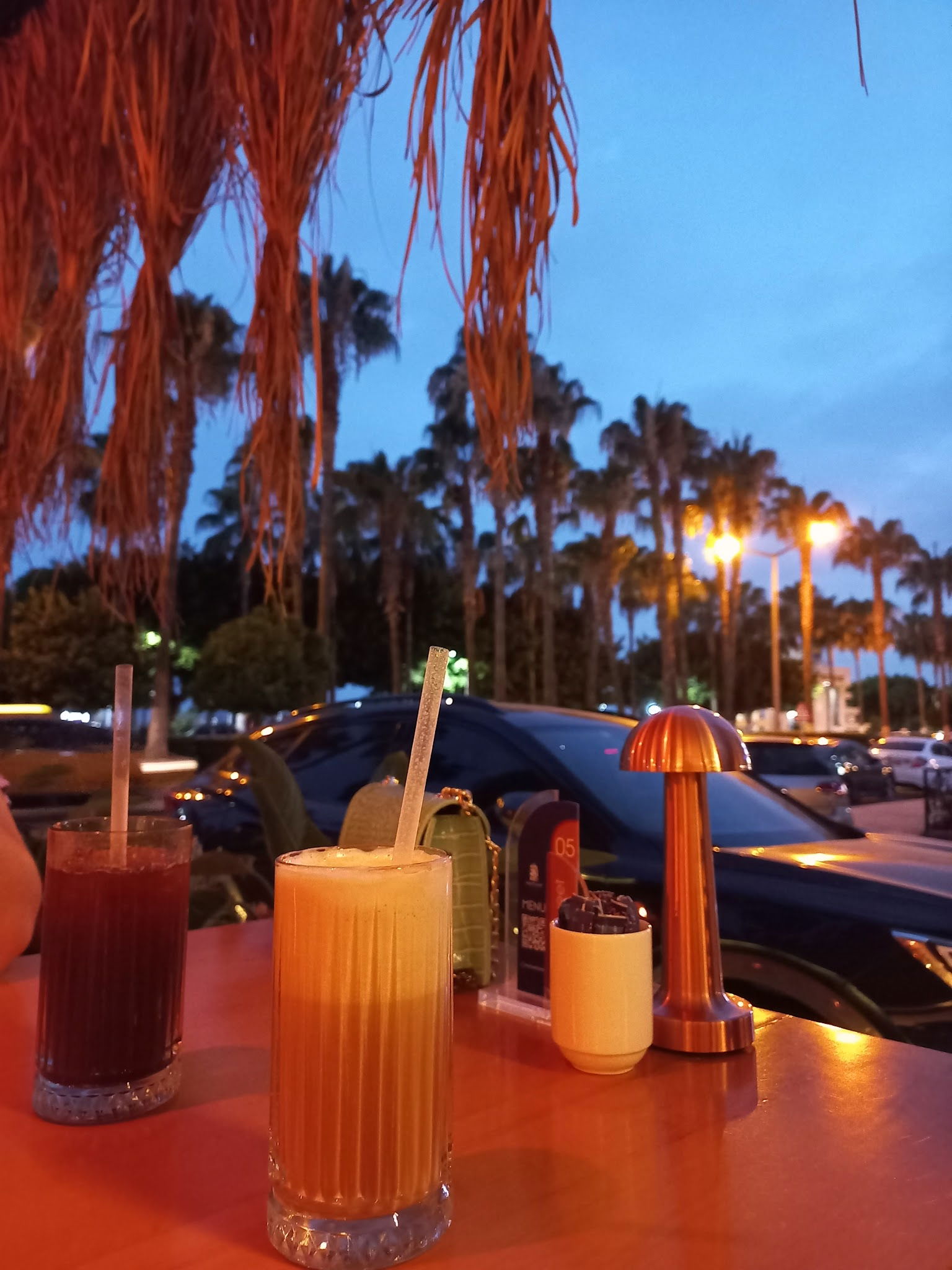 Meetsweet Coffee&Eatery