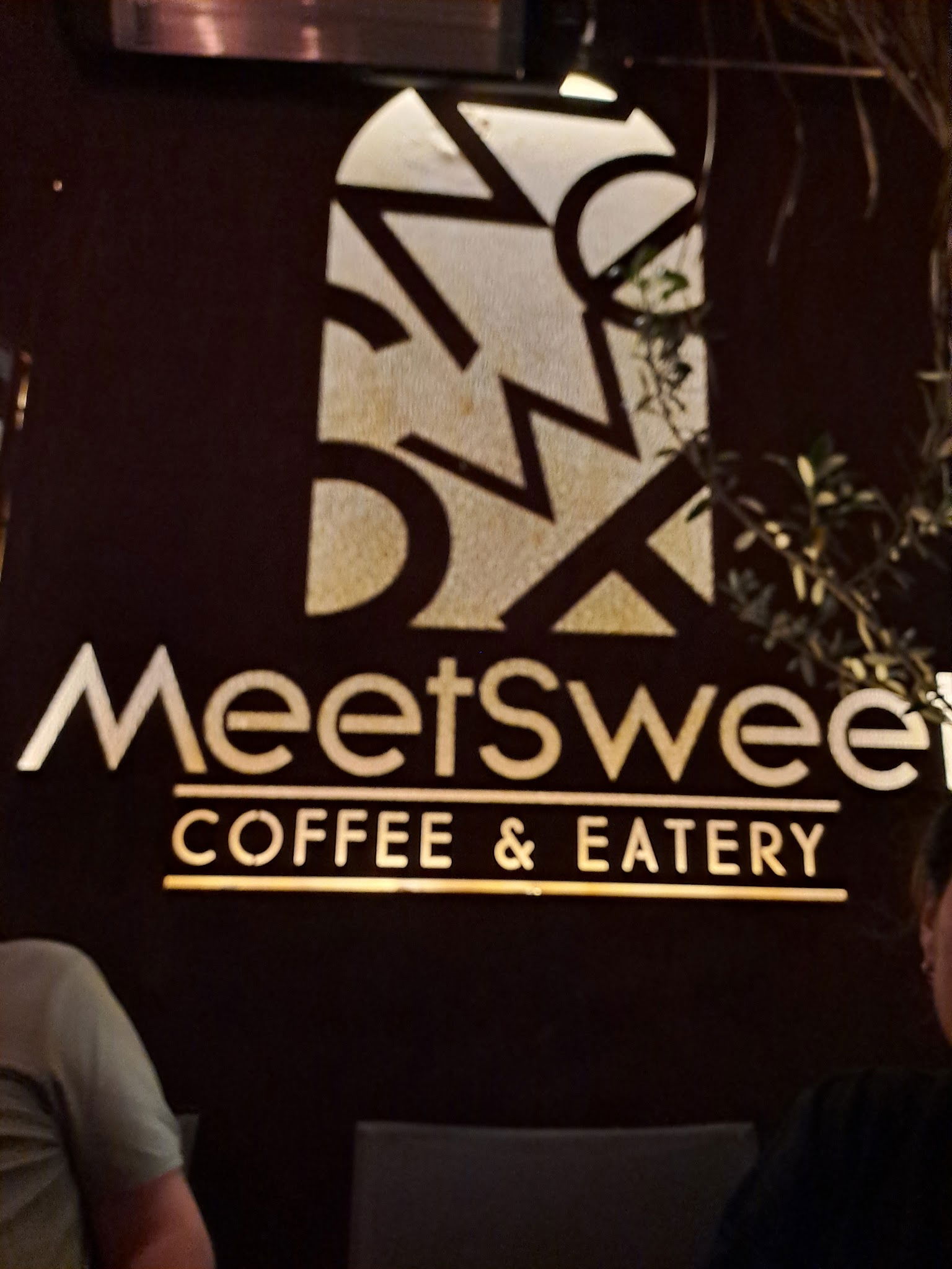 Meetsweet Coffee&Eatery
