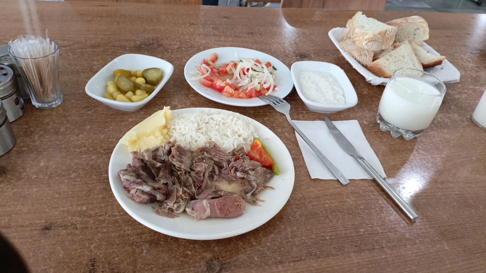 Hikmet Usta Kuzu Tandır Ocakbaşı