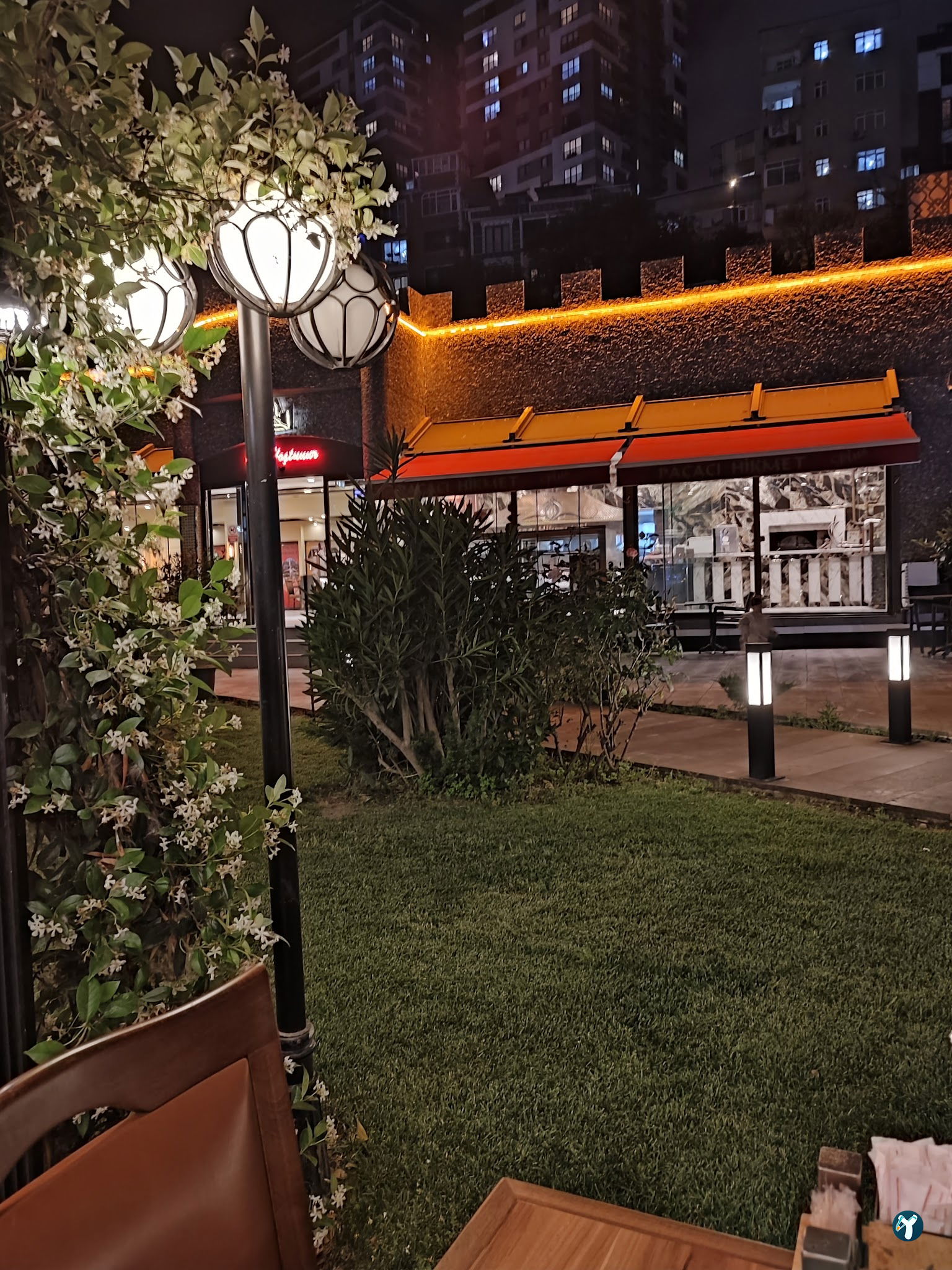 Paçacı Hikmet Plus