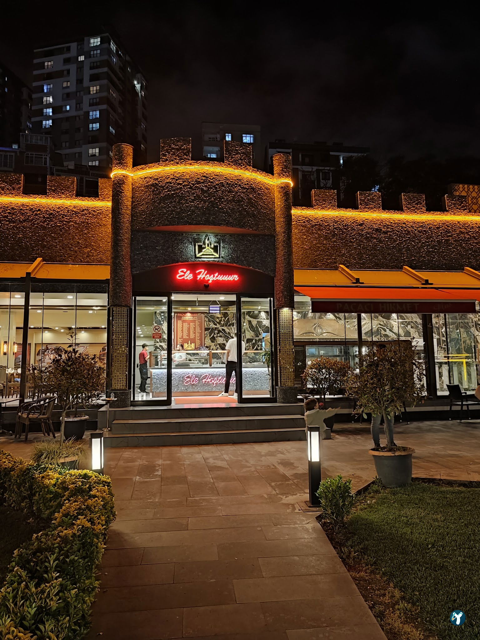 Paçacı Hikmet Plus