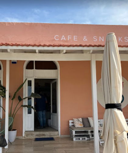 Novo Cafe & Snacks
