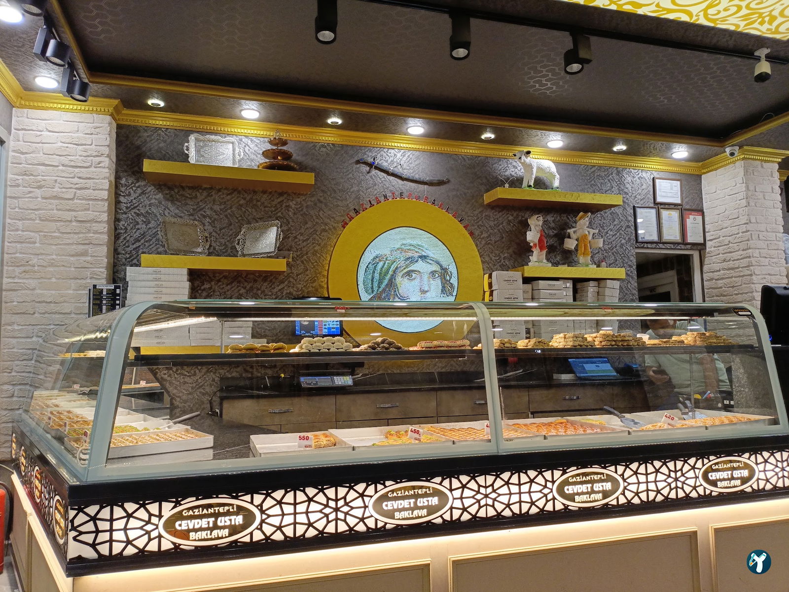 Gaziantep Baklava Yaşar Usta Mecidiye M.H Uzundere