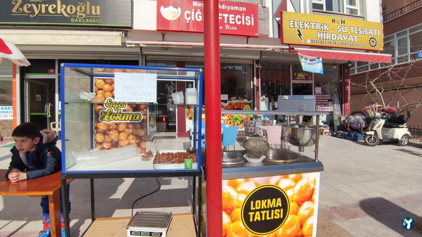 Meshur Lokma Ve Tulumba Tatlıcısı Sevcan Abla Etimesgut
