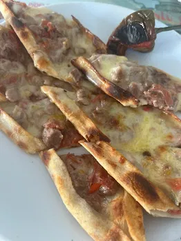 Ünlü Pide resimleri
