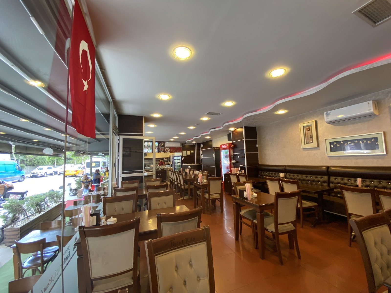 Meşhur Tantuni̇ci̇ Mesut Usta