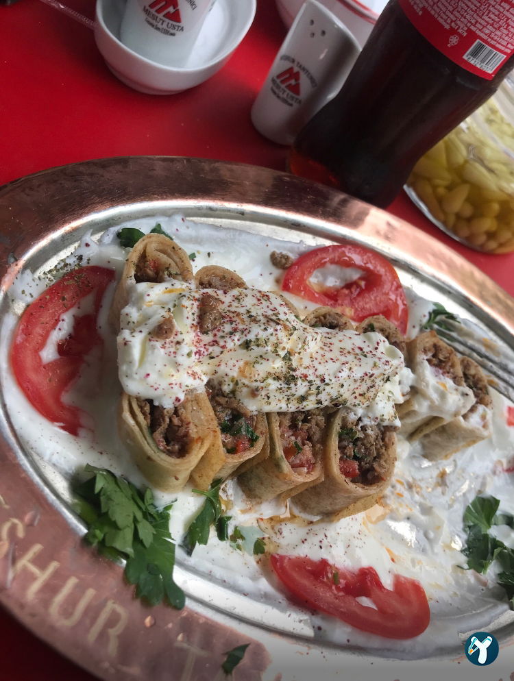 Meşhur Tantuni̇ci̇ Mesut Usta