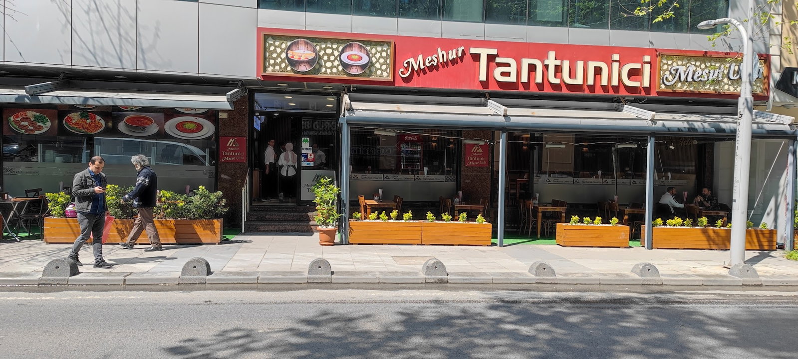 Meşhur Tantuni̇ci̇ Mesut Usta