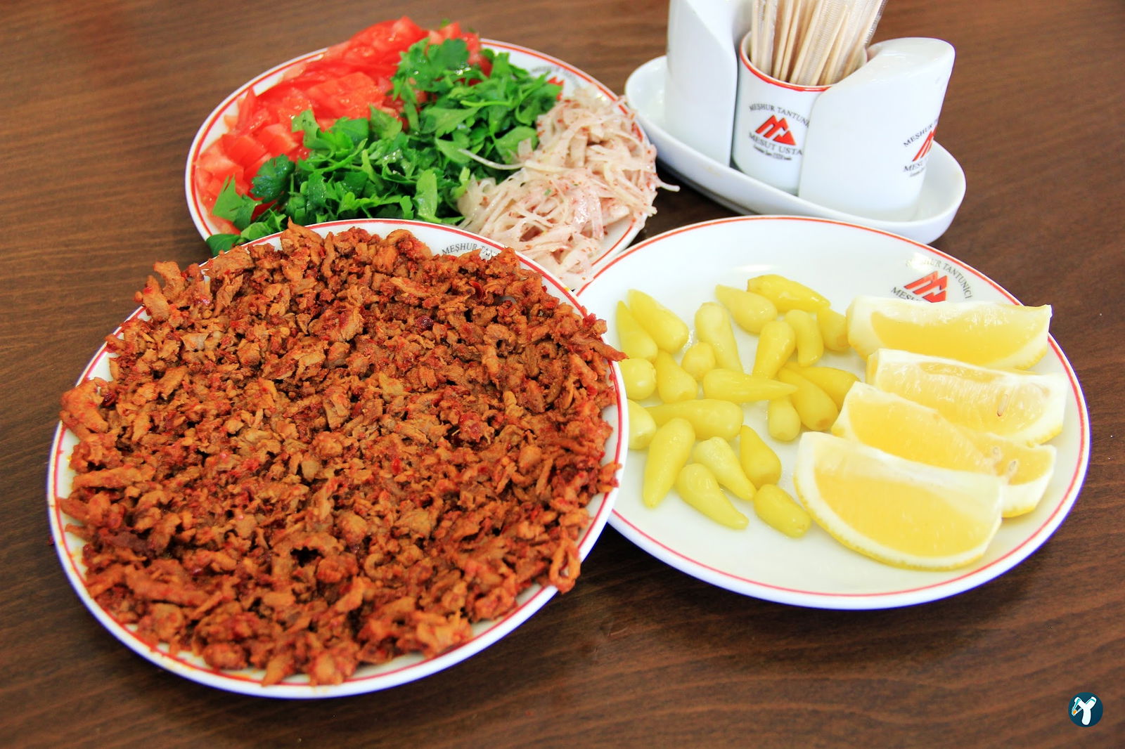 Meşhur Tantuni̇ci̇ Mesut Usta