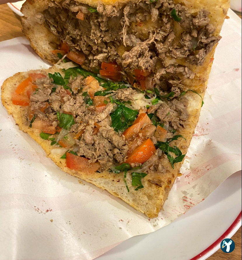 Meşhur Tantuni̇ci̇ Mesut Usta