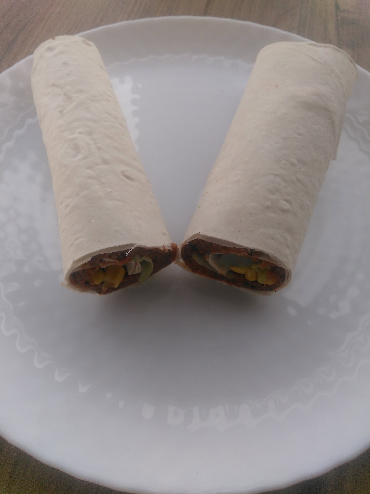 Köylü Kızı Bazlama Tost Ve Tavuklu Pilav
