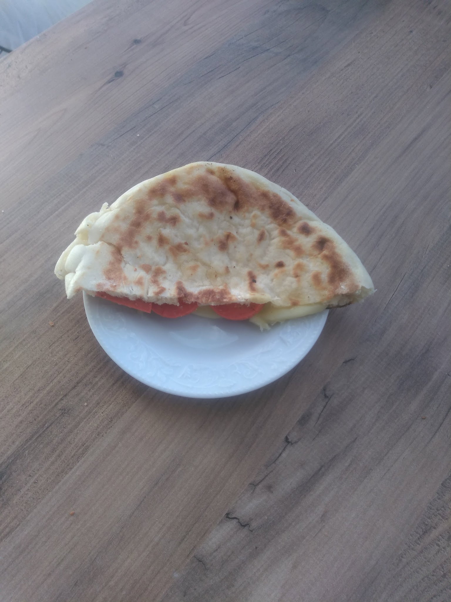 Köylü Kızı Bazlama Tost Ve Tavuklu Pilav