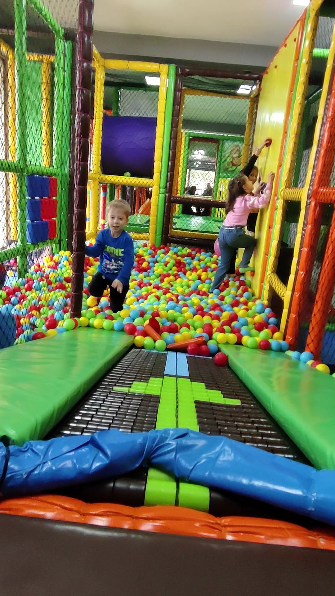 Betüş Ki̇Ds Cafe Eğlence Merkezi/Çorlu Oyun Evi