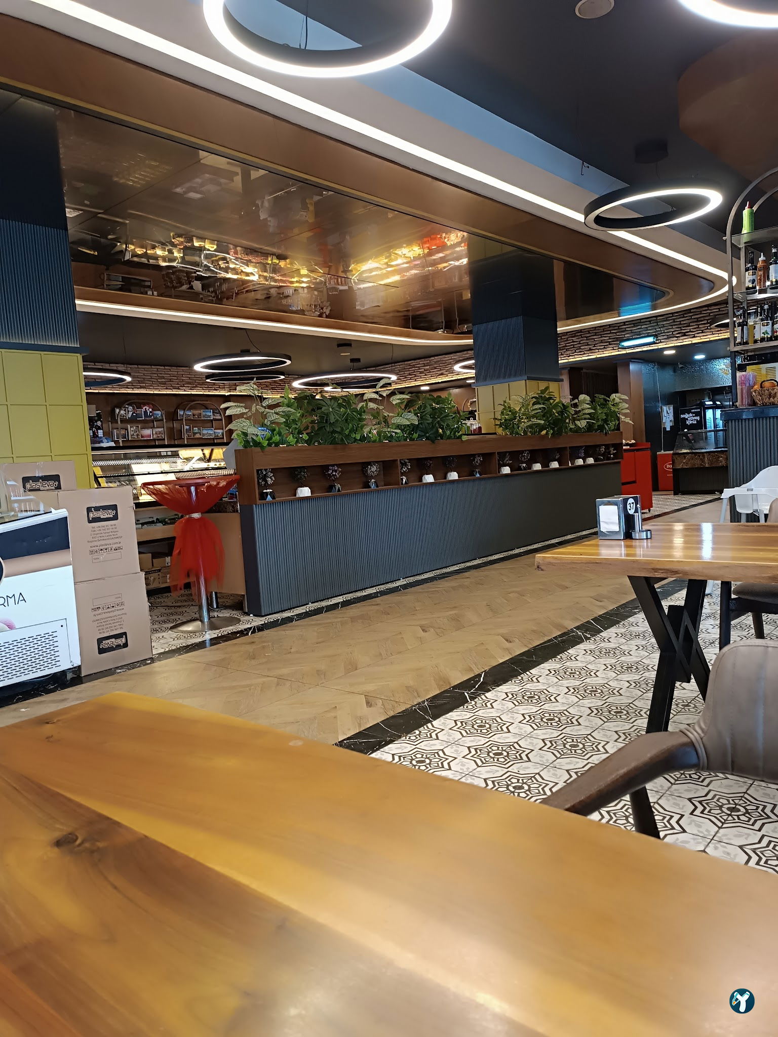 Sultan Pastane & Cafe [ Mutlukent ]