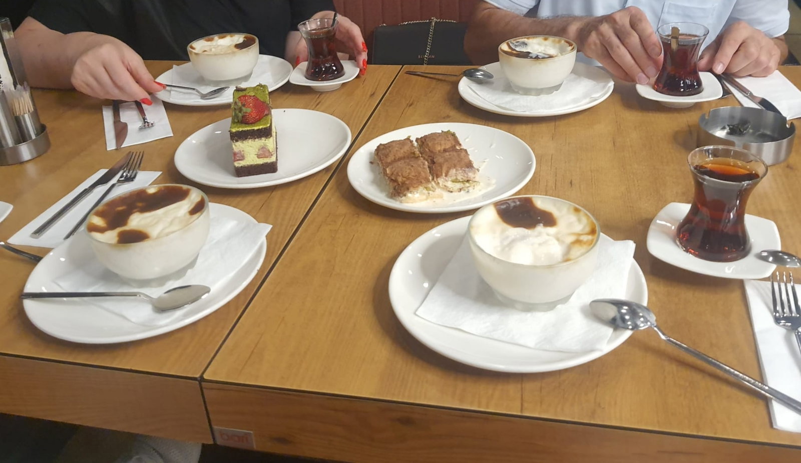 Sultan Pastane & Cafe [ Mutlukent ]