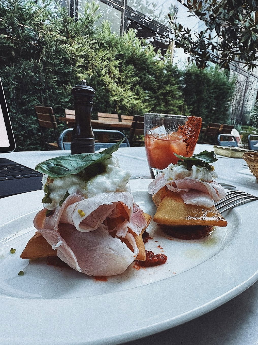 The Ordinary Vadistanbul