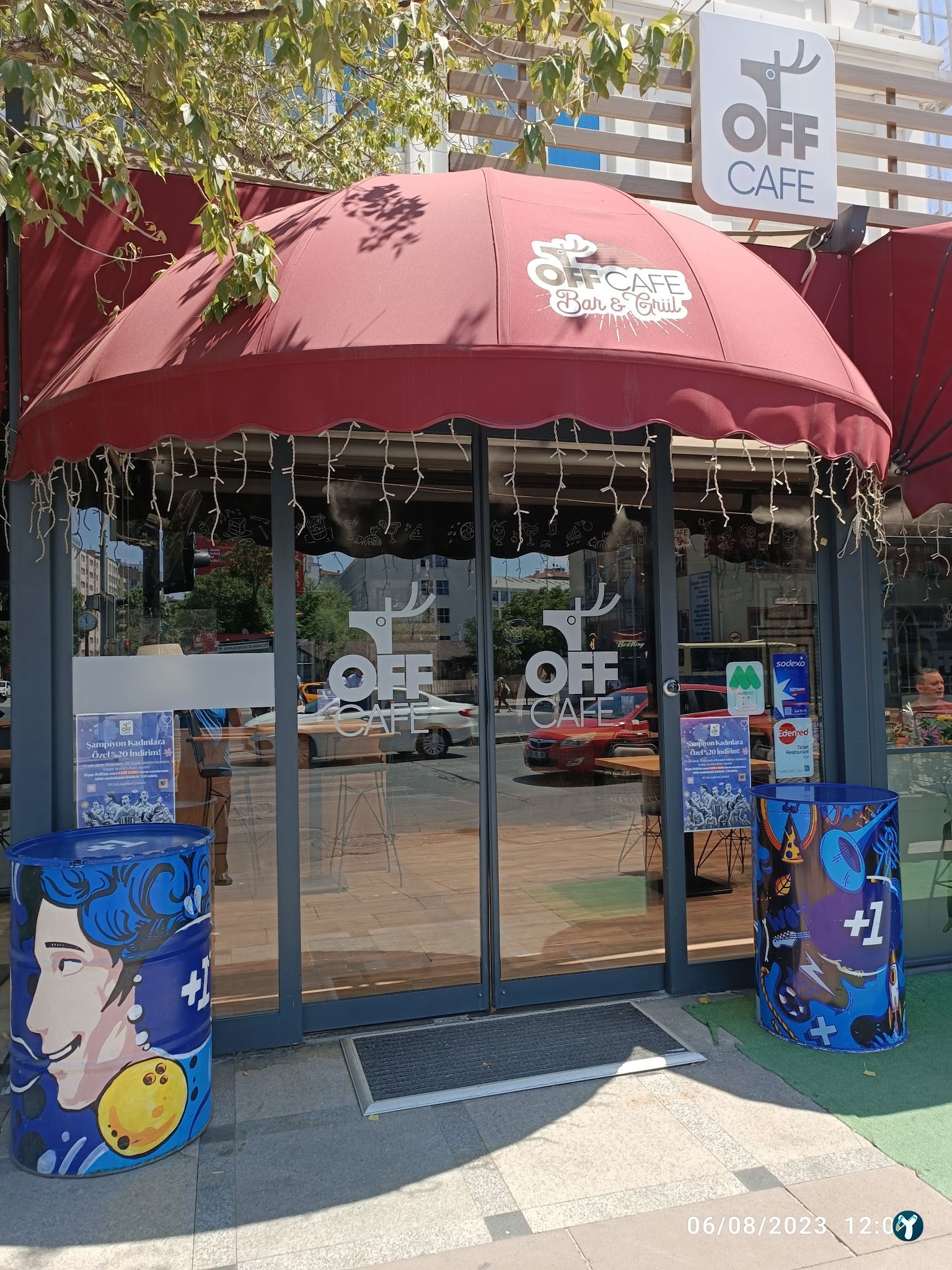 Off Cafe