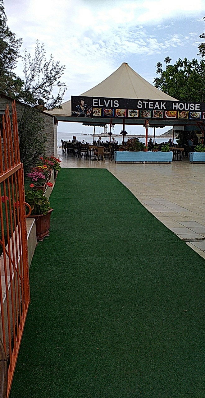 Alanya Elvis Beach Cafe Bar