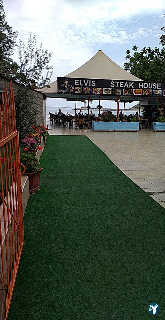 Alanya Elvis Beach Cafe Bar