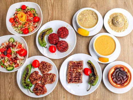 Merkez Köfte Yemek Salonu resimleri