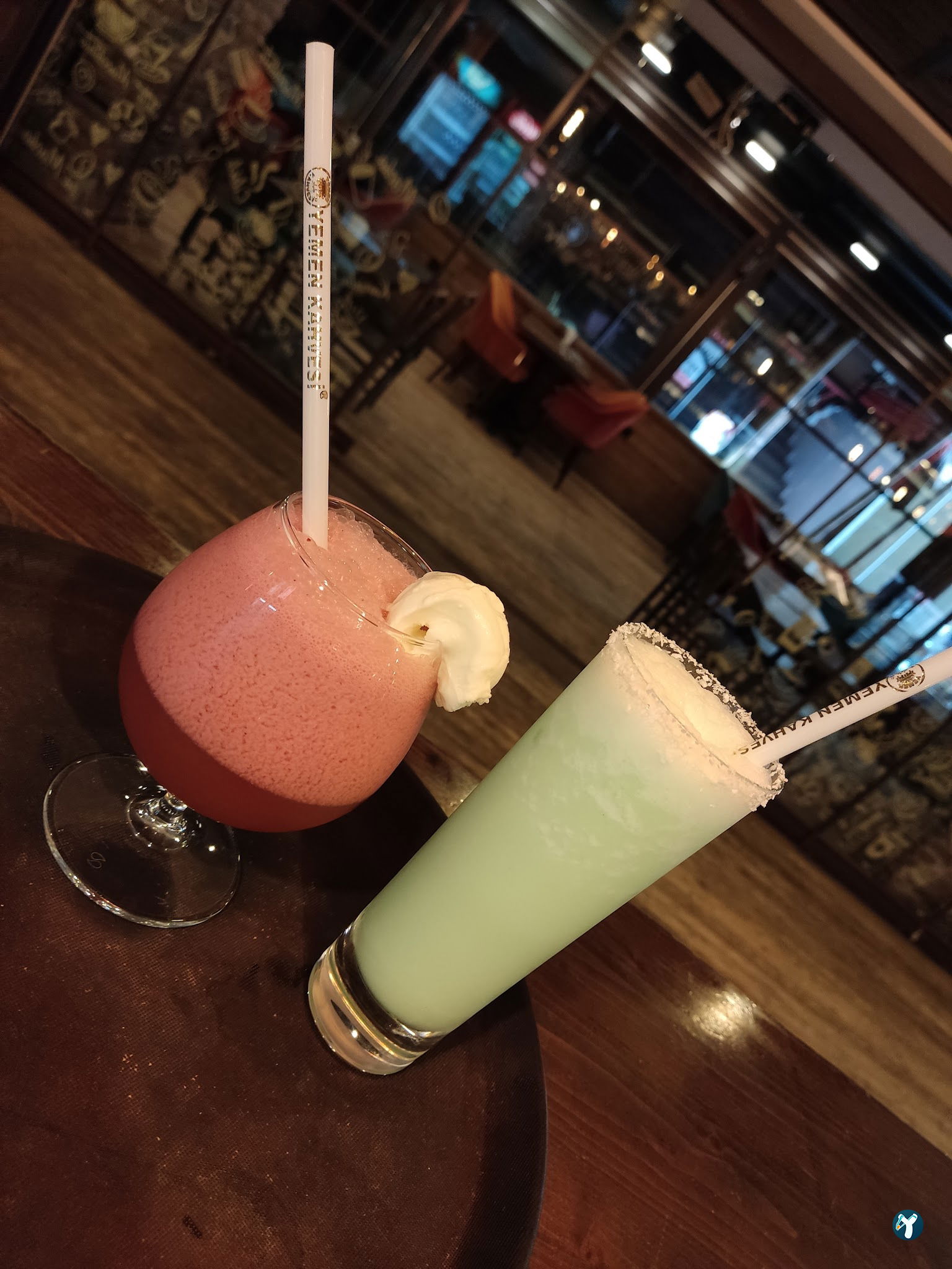 İz Cafe & Restaurant