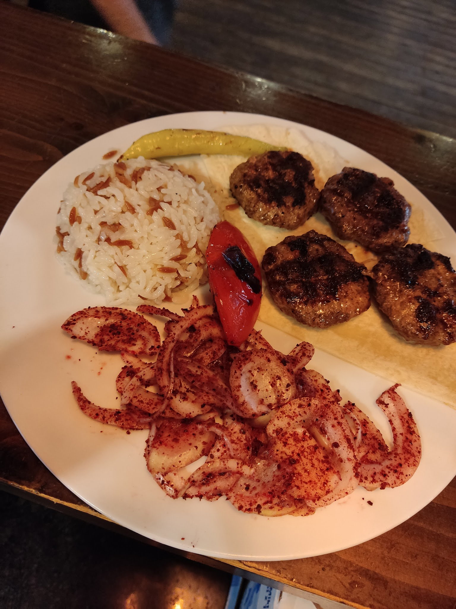 İz Cafe & Restaurant