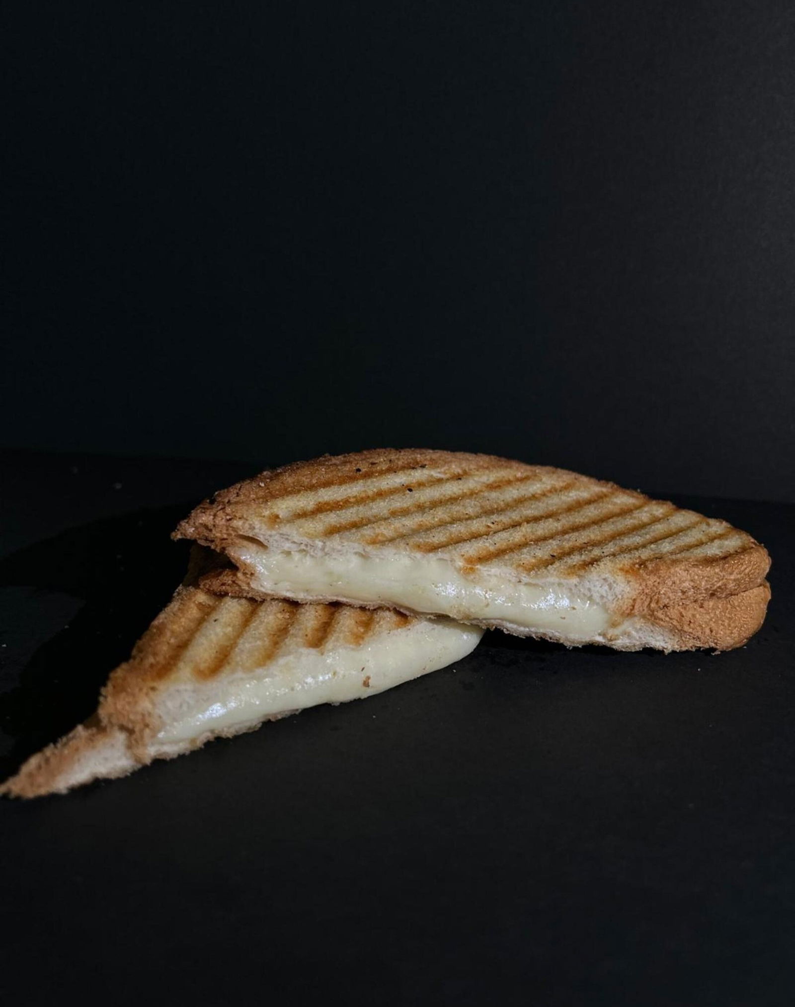 Kaşarlı Ayvalık Tostu