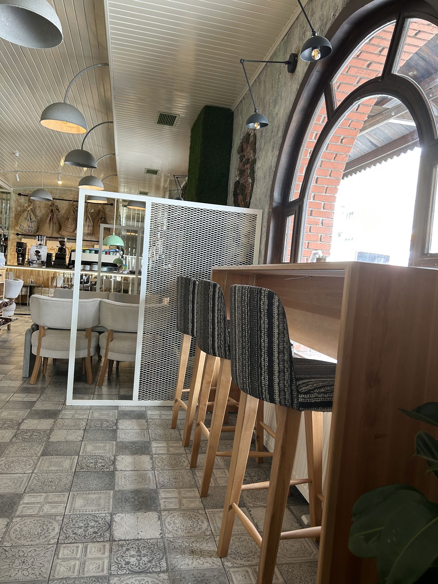 Qapcul Coffee & Roastery