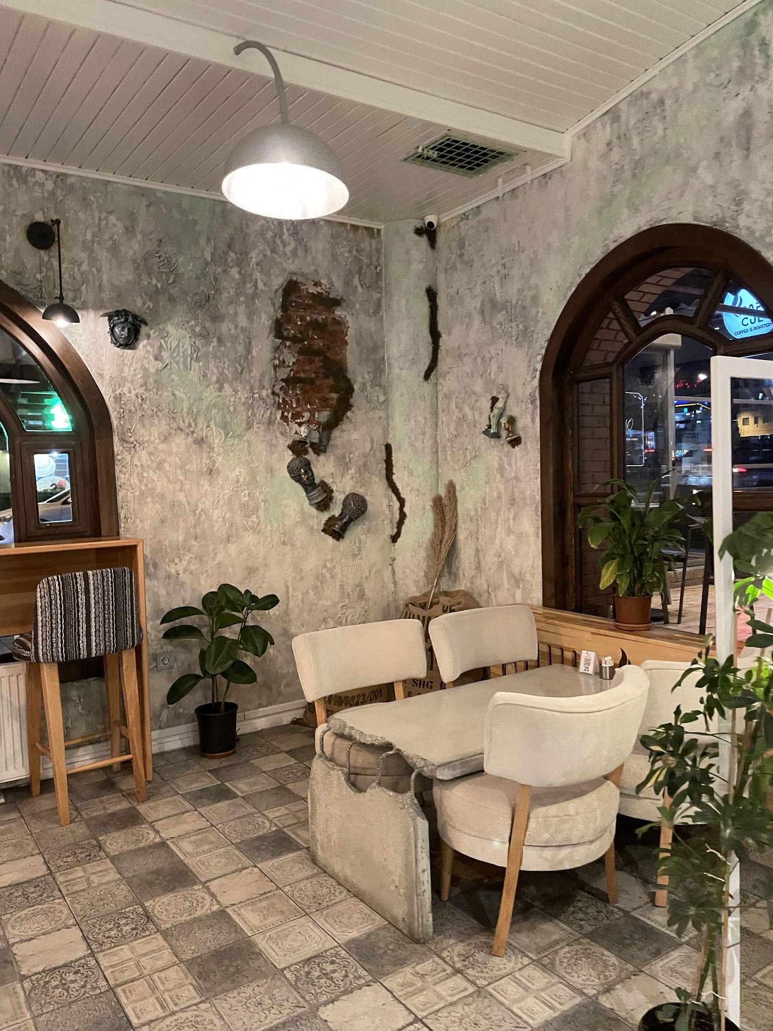 Qapcul Coffee & Roastery